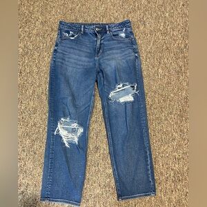AE size 12 Distressed Blue Denim Jeans - Mom Straight Jeans with stretch